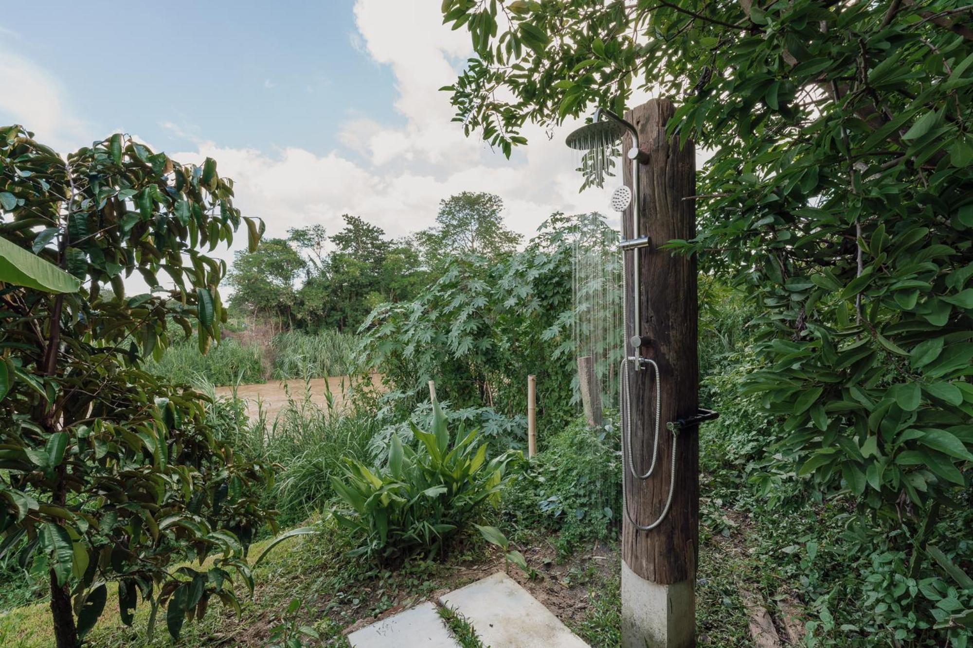 8Th Wonder - Chiang Mai Bed & Breakfast Mae Rim Ngoại thất bức ảnh
